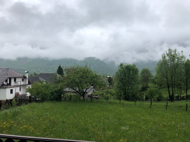 ZBBXuX2FQFW0h576uDXr4w